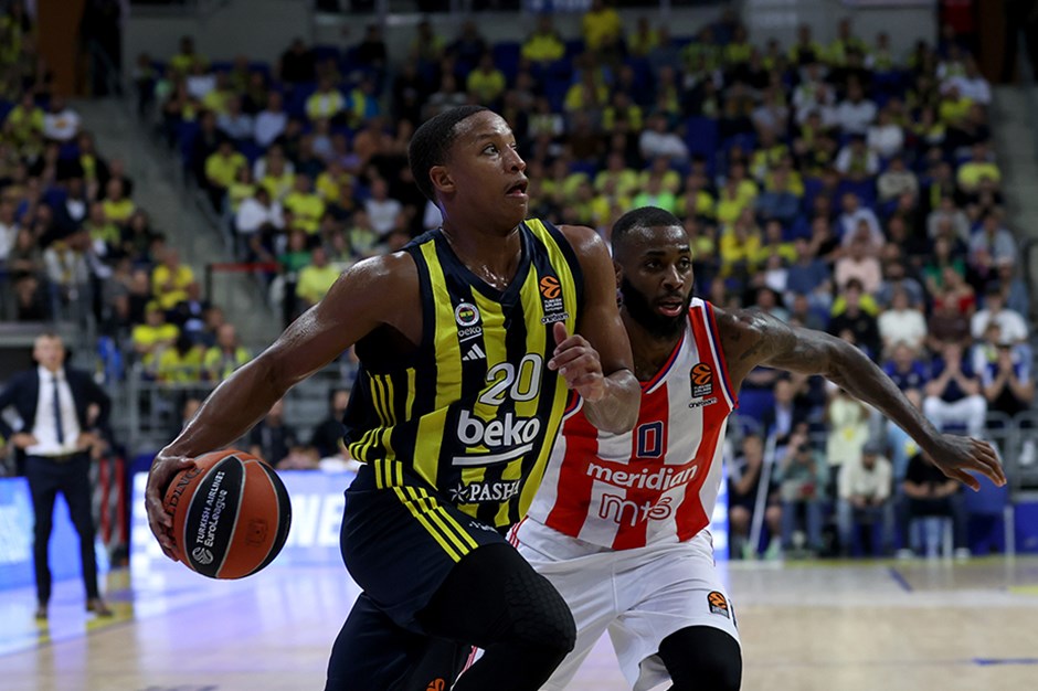 Fenerbahçe Beko'da Devon Hall ameliyat oldu