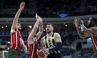 Fenerbahçe Beko'dan Pınar Karşıyaka'ya 30 sayı fark