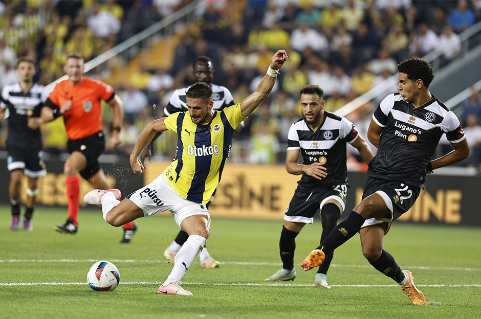 Fenerbahçe'nin galibiyeti Avrupa'da manşetlerde: "Dzeko, Mourinho'nun imdadına yetişti"  - 11. Foto