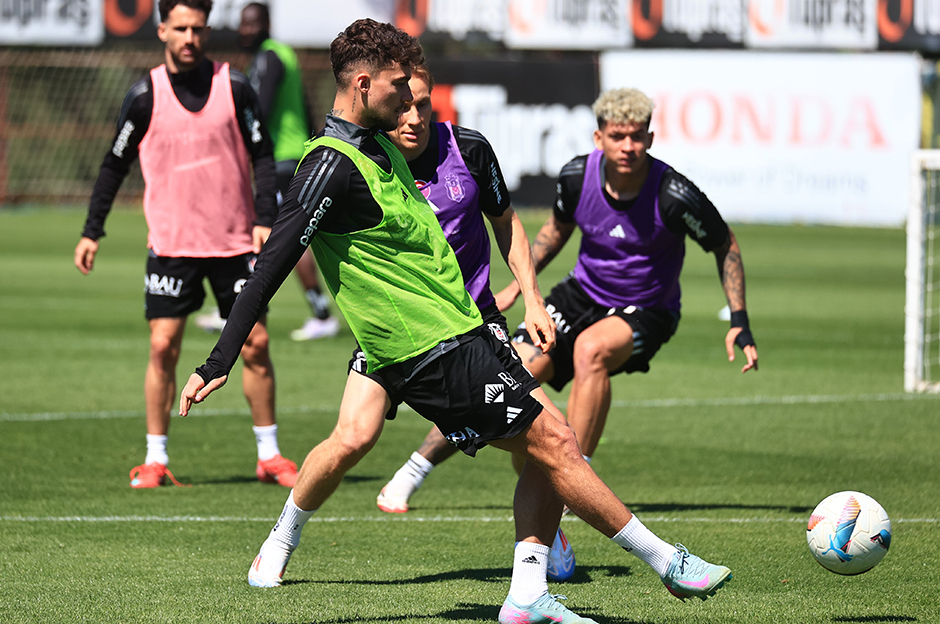 Beşiktaş takvimi açıkladı: Avrupa Ligi maçları öncesi 4 sınav  - 1. Foto
