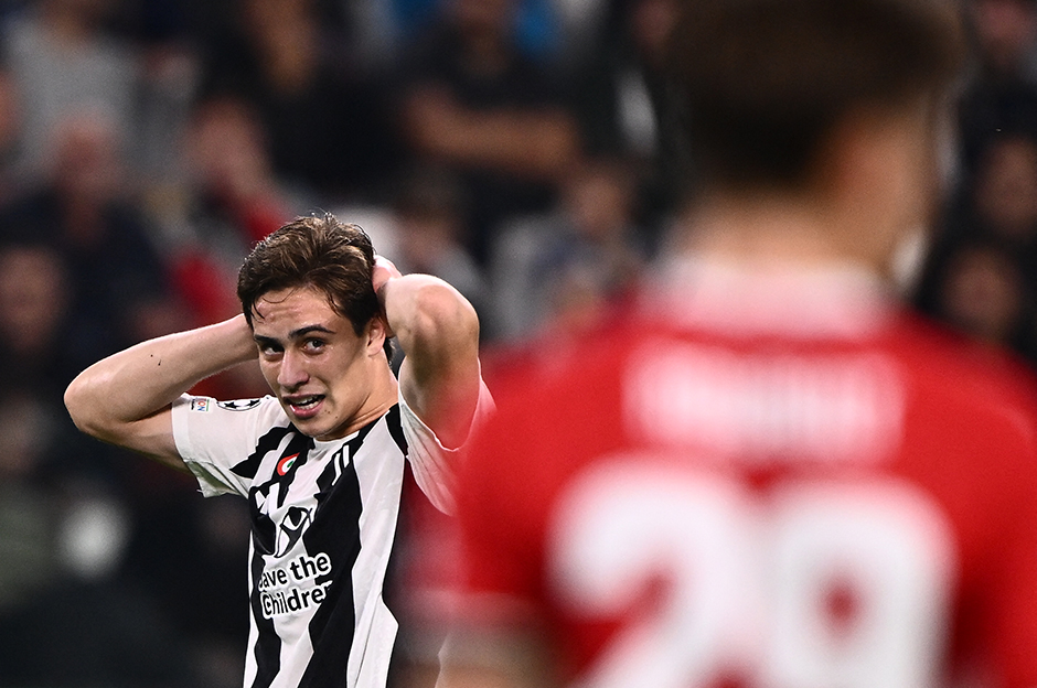 Kenan Yıldız kırmızı kart gördü: Soyunma odasındaki konuşmasını Igor Tudor açıkladı  - 7. Foto