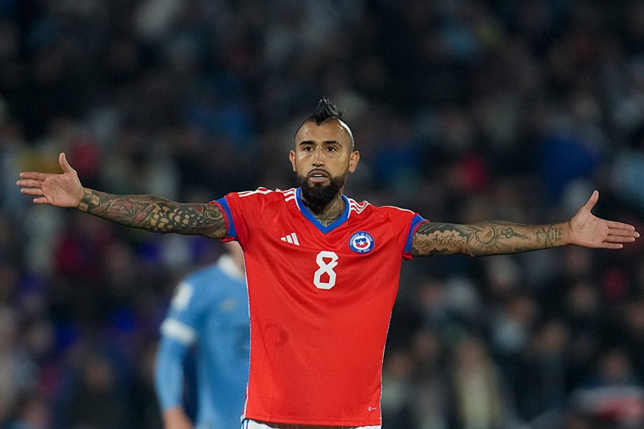 Arturo Vidal'in yeni takımı belli oldu: 17 yıl sonra başladığı yere döndü