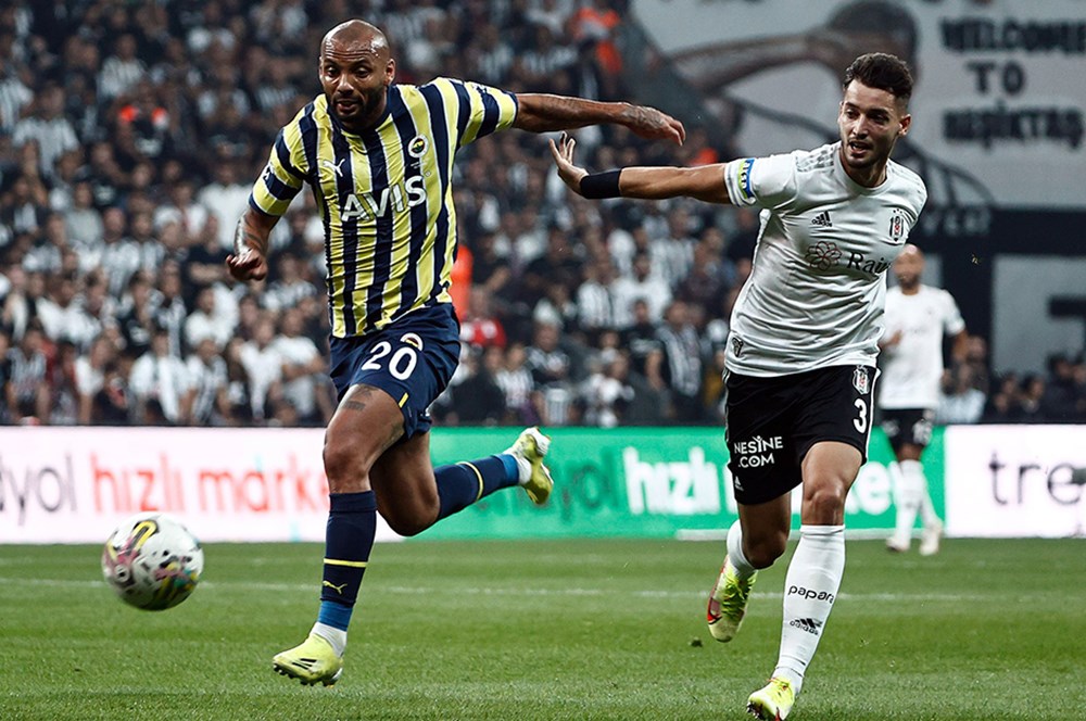 Beşiktaş-Fenerbahçe Derbisi: Spor Toto Süper Lig'in Zirvesindeki Heyecan  Dolu Kapışma