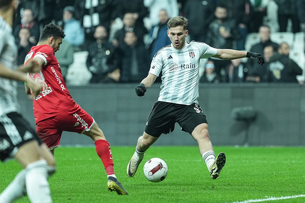 Beşiktaş'ın iki yıldızına Aston Villa takibi  - 4. Foto