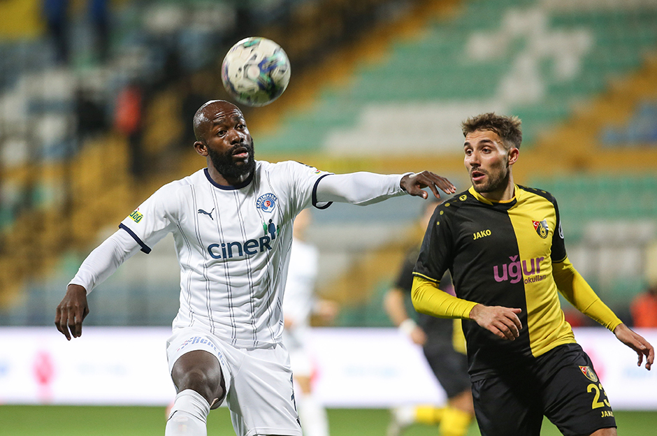 Süper Lig maçında olay: Bir Kerem Aktürkoğlu-Marcao vakası daha  - 1. Foto