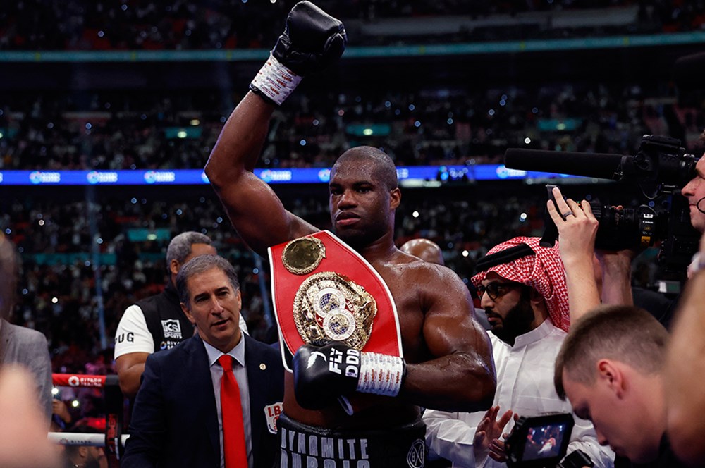 Wembley'de tarihi maç: Daniel Dubois, Anthony Joshua'yı perişan etti  - 4. Foto