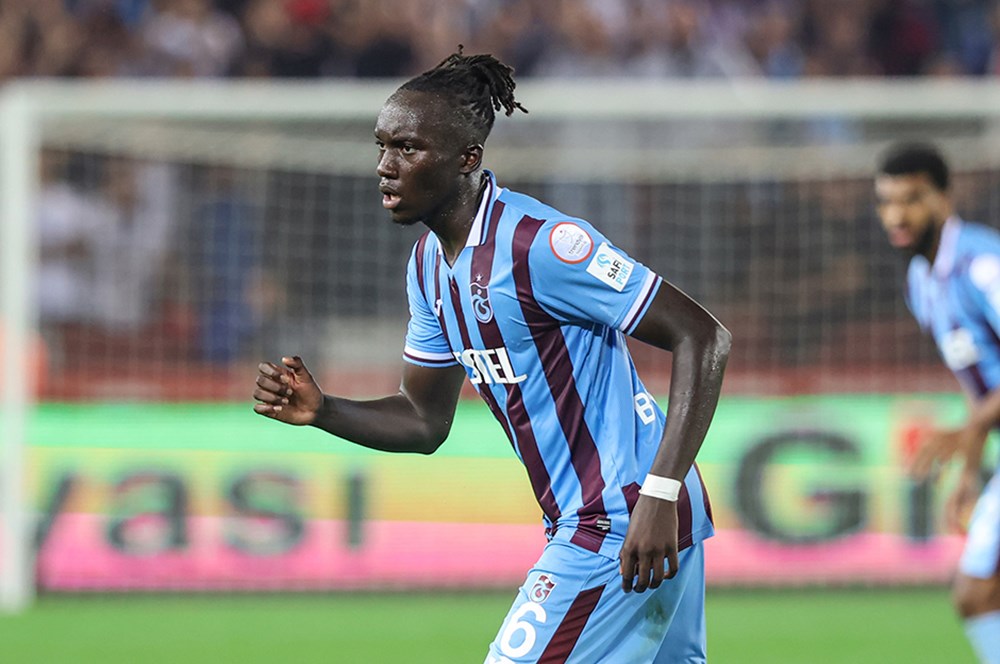 Trabzonspor, Galatasaray'ın istediği Batista Mendy'nin bonservisini belirledi  - 5. Foto