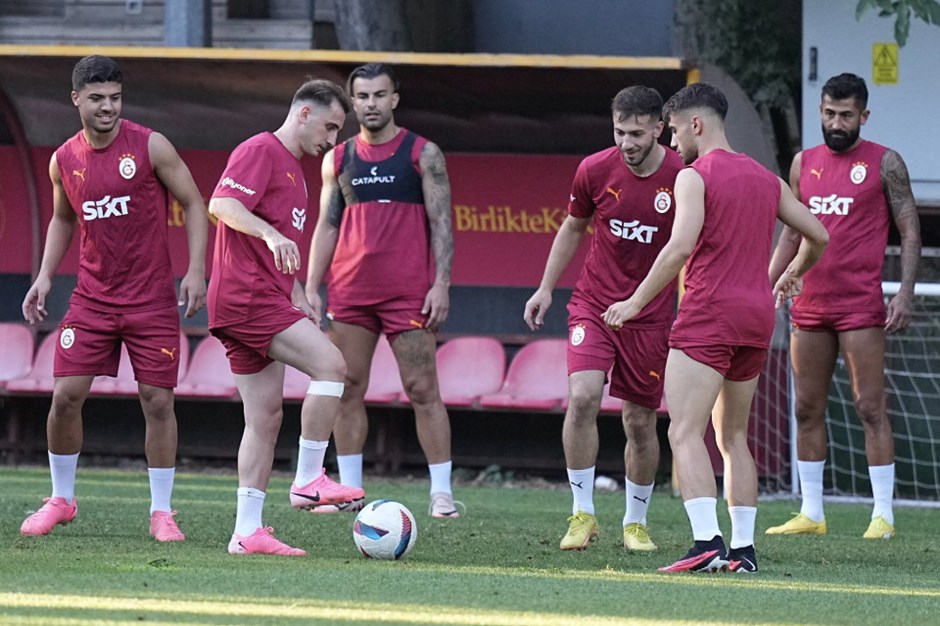 Galatasaray'da Süper Kupa mesaisi devam ediyor