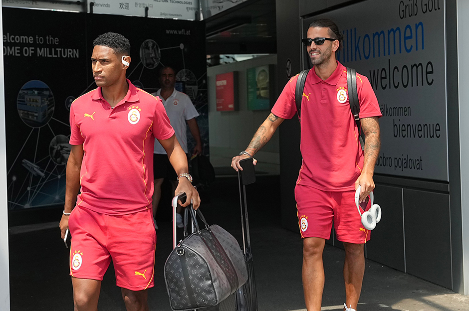 TRT Spor'un haberine göre Matias Ross, Oliviera ve Cicaldau yeni sezonda kadroda düşünülmüyor. Sarı kırmızılılar ayrıca Tete ve Yusuf Demir'i de kiralamayı planlıyor. Yönetim, Ziyech ve Zaha gibi önemli oyunculara iyi teklif gelmesi durumunda takımdan ayrılmalarına izin verebilir.