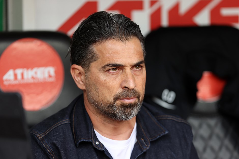 İlhan Palut'tan maç sonu öz eleştiri