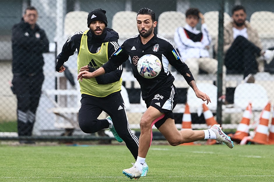 Beşiktaş, Adana Demirspor maçının taktiğini çalıştı