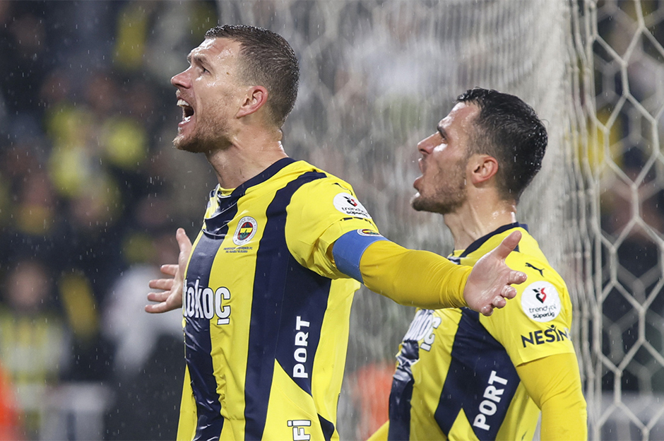 Başakşehir-Fenerbahçe (Canlı anlatım)