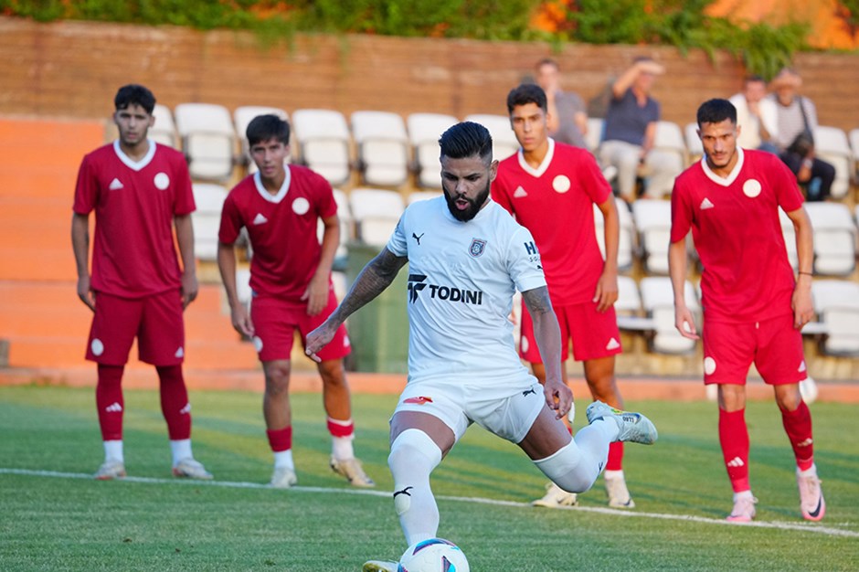 Başakşehir hazırlık maçında Ümraniyespor'a kaybetti