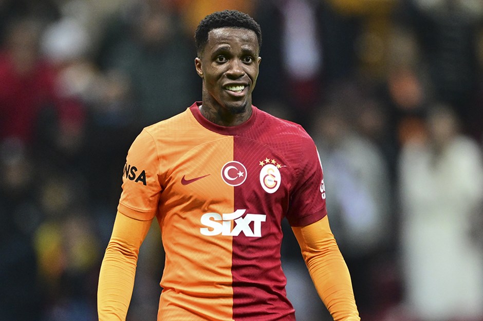 Wilfried Zaha'dan kafa karıştıran paylaşım