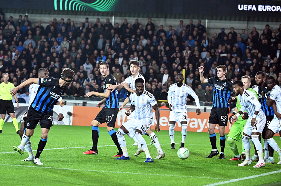 Rıza Çalımbay'dan Brugge maçı öncesi sürpriz karar  - 1. Foto