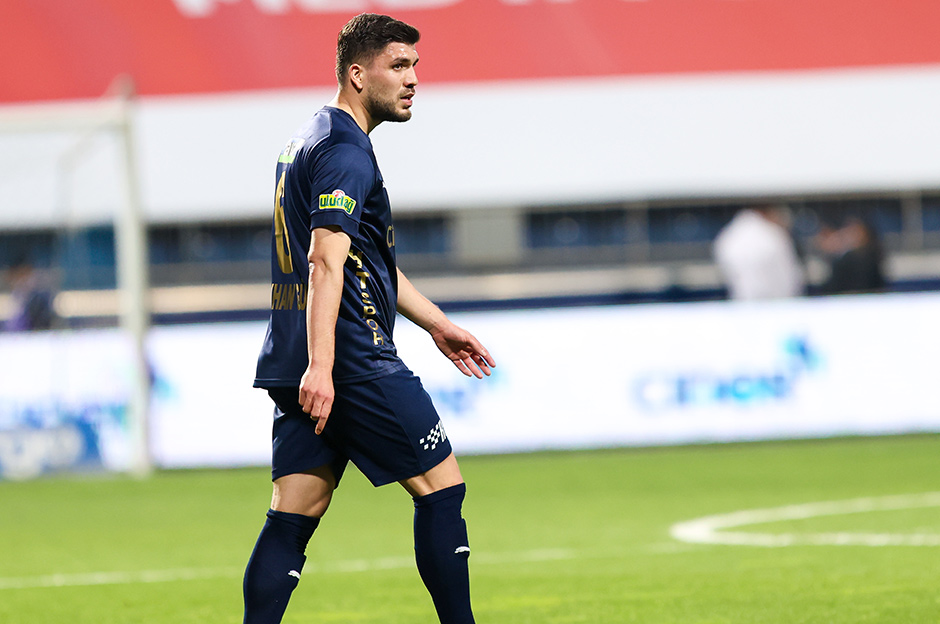 Süper Lig'den Birleşik Arap Emirlikleri'ne transfer oluyor: Ülkeye davet ettiler  - 1. Foto