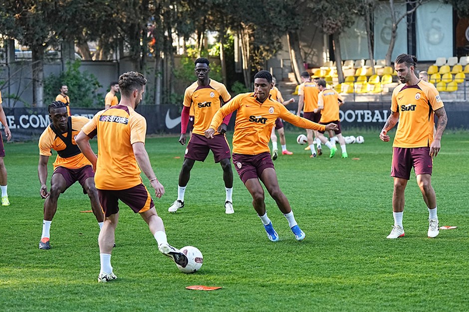 Galatasaray, Alanyaspor maçının hazırlıklarını sürdürdü 