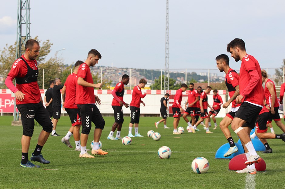 Samsunspor, Fenerbahçe maçı öncesi taktik çalıştı