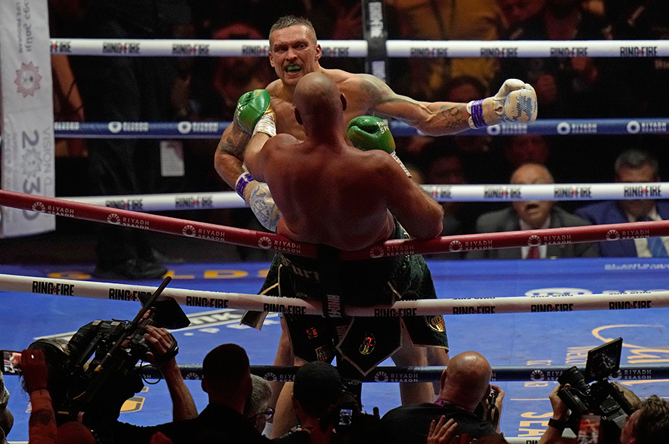 Boksta tarihi gece: Tyson Fury'yi yenen Oleksandr Usyk bir ilki başardı  - 17. Foto