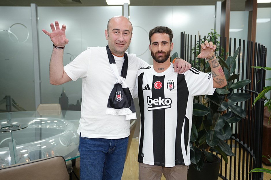 Rafa Silva Beşiktaş için İstanbul'da: Yeni sezon forması görücüye çıktı