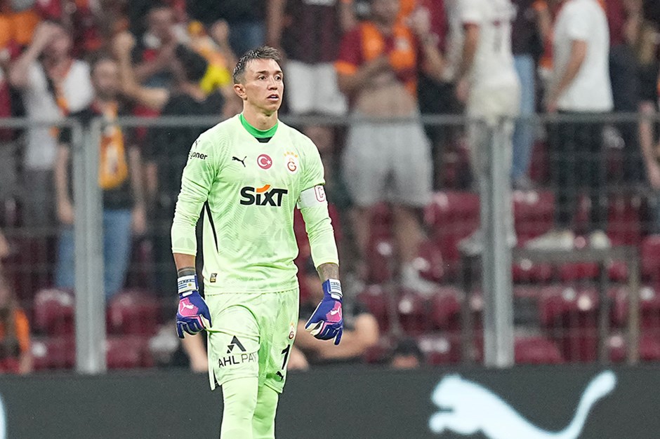 Fernando Muslera: Ferrari'ler de kaza yapar