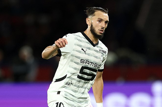 Amine gouiri celebrates a goal