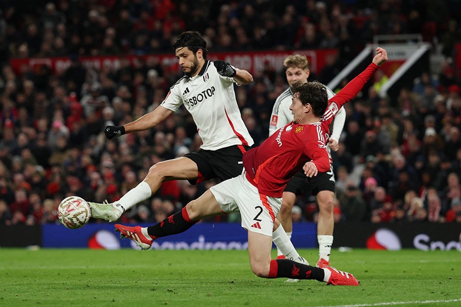 Fulham, FA Cup'ta Manchester United'ı eledi