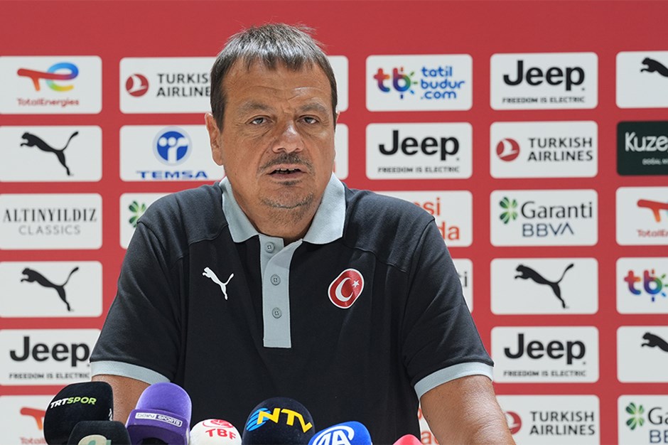 Ergin Ataman'dan NBA için iddialı sözler: "Bir NBA kulübünün başarma hayali varsa gelirler konuşuruz"