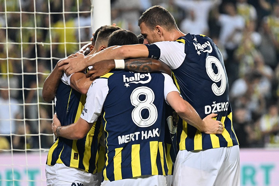 Fenerbahçe Konferans Ligi kadrosunu açıkladı