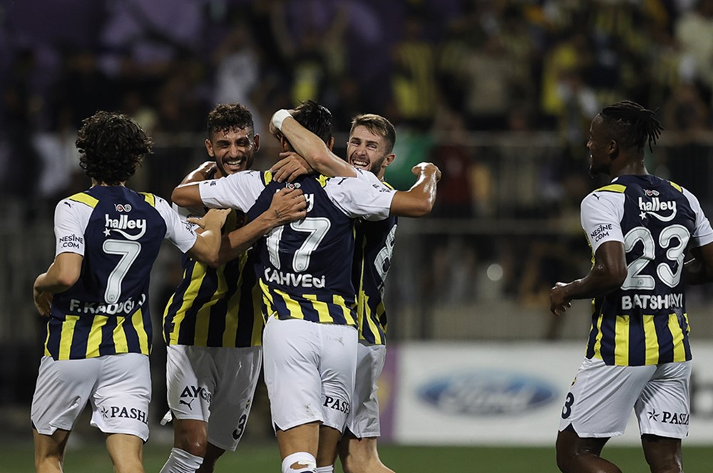 Fenerbahçe 11 maçın sadece 2'sinde bunu yaşadı: ligde 7 alanda lider  - 20. Foto