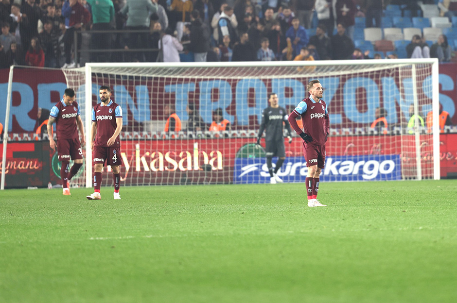 Trabzon'da tepki büyük: "Formaları çıkarın bu şehri terk edin"  - 5. Foto