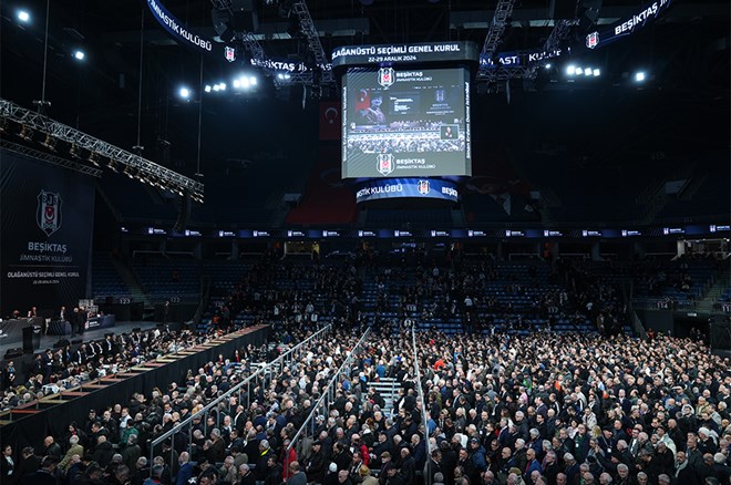 Beşiktaş yeni başkanını seçiyor: Katılım sayısı 11 bini geçti  - 17. Foto