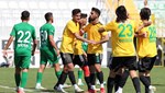 Esenler Erokspor sahaya U19 takımıyla çıkan rakibine gol yağdırıp 1. Lig'e yükseldi