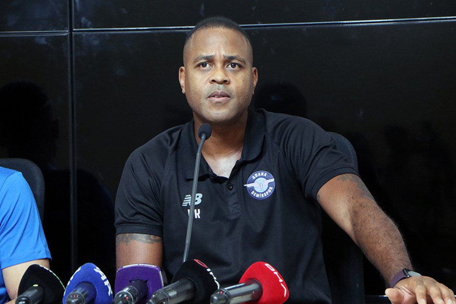 Patrick Kluivert: "12’nci adam yanımızda olacak"