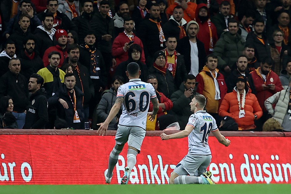 Galatasaray'ı yıkan Patryk Szysz: Burada kazanmak çok güzel