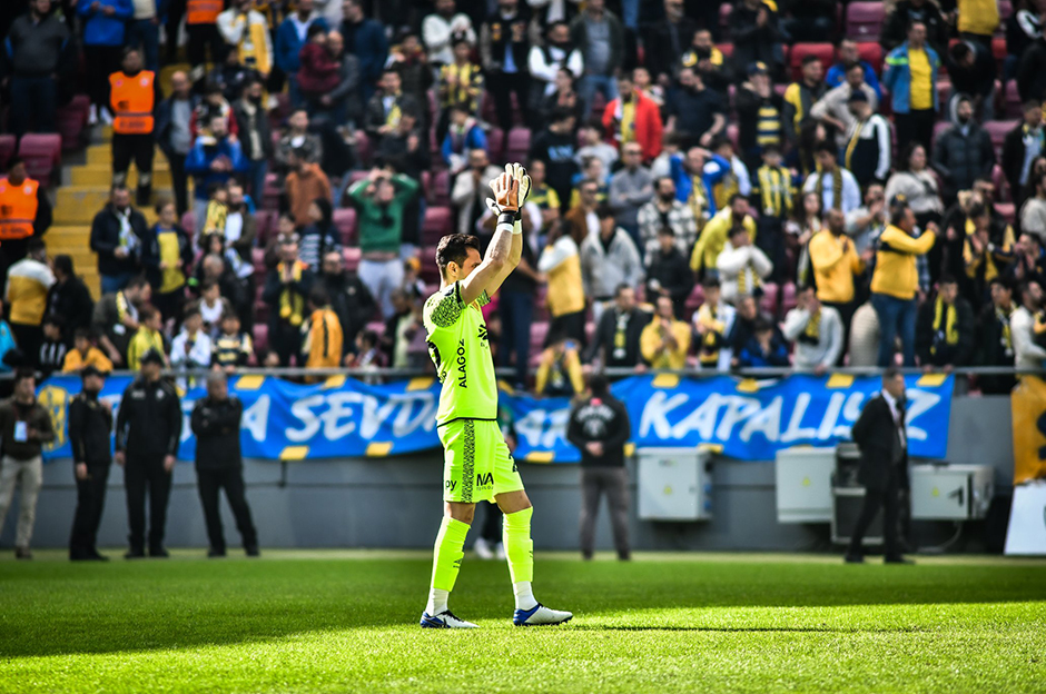 Ankaragücü'nden hastaneye kaldırılan Ertaç Özbir için açıklama