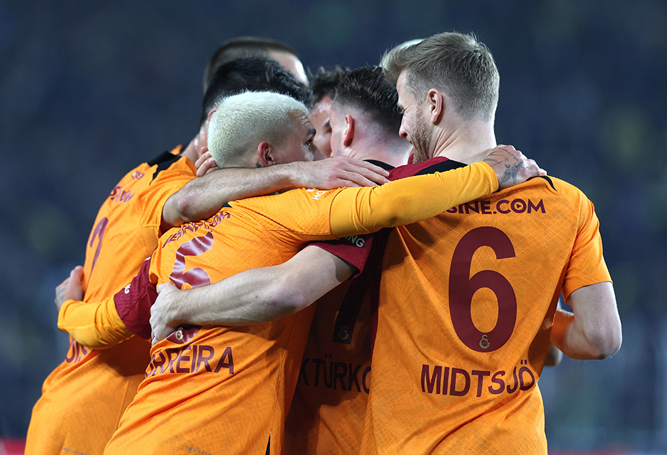 "Doğru plan net skor" - Spor yazarları derbi için ne dedi?  - 4. Foto