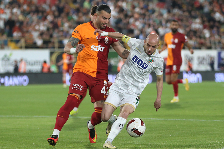 Trendyol Süper Lig | Alanyaspor - Galatasaray maçı ne zaman, saat kaçta, hangi kanalda? (İlk 11)  - 1. Foto