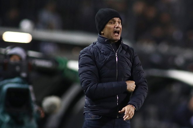 Razvan Lucescu'nun Beşiktaş kararı belli oluyor  - 6. Foto