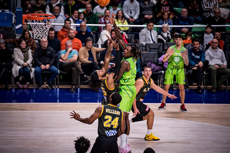 TOFAŞ, FIBA Şampiyonlar Ligi'ne veda etti