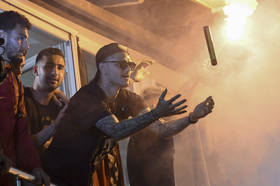 Florya'daki şampiyonluk kutlamasında Icardi şov  - 21. Foto