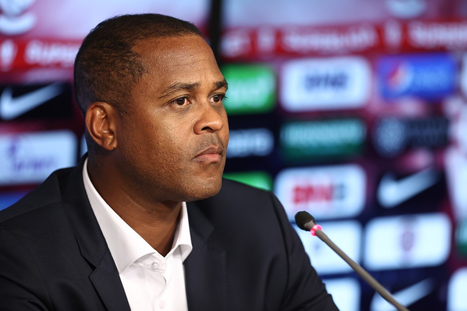 Patrick Kluivert: "Maçı iple çekiyorum" 