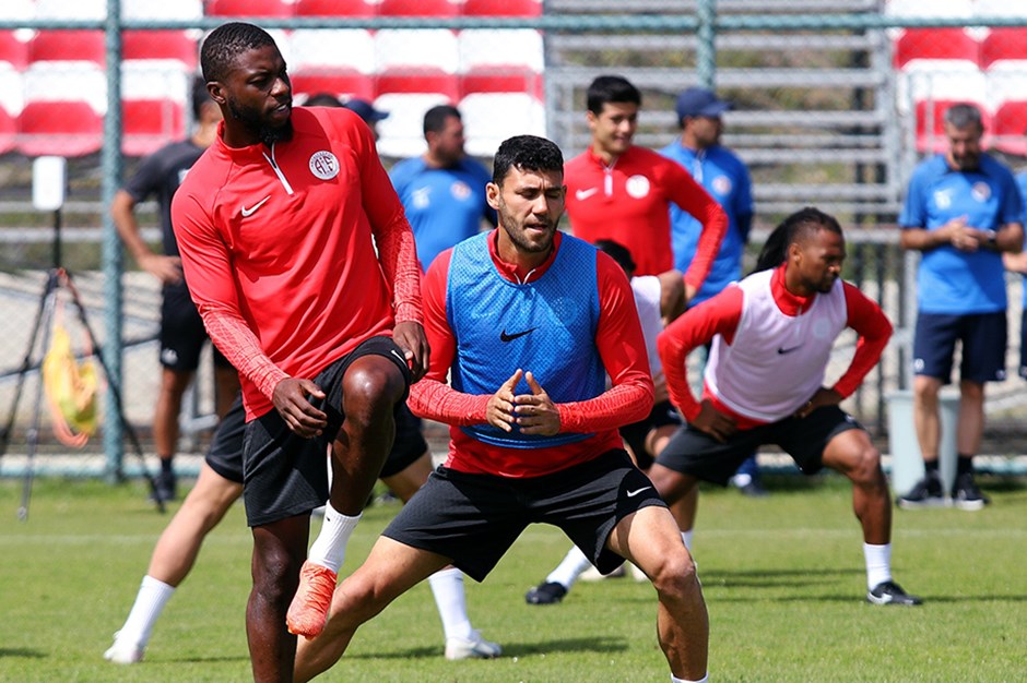 Antalyaspor, yeni sezon hazırlıklarına devam ediyor