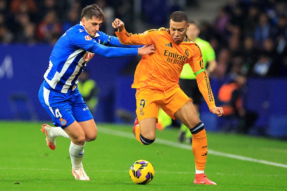 Espanyol, Real Madrid'i 85'te yıktı