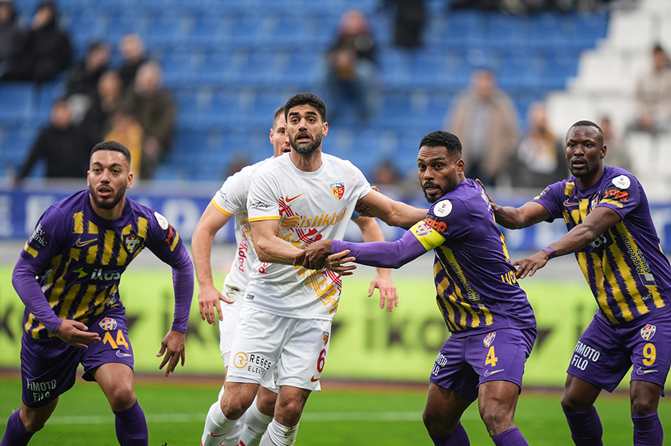 Maaş krizi iddiaları sonrası Eyüpspor'dan açıklama geldi  - 2. Foto