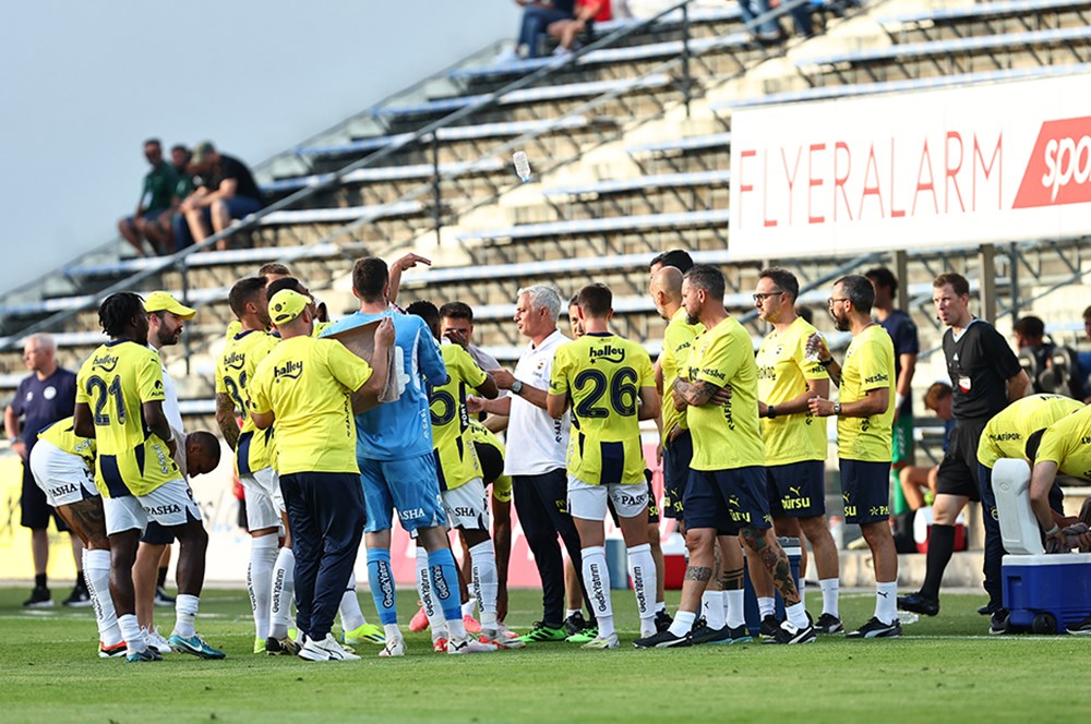 UEFA, yeni sezonun ilk kulüpler sıralamasını yayınladı: Türk takımları kaçıncı sırada?  - 13. Foto