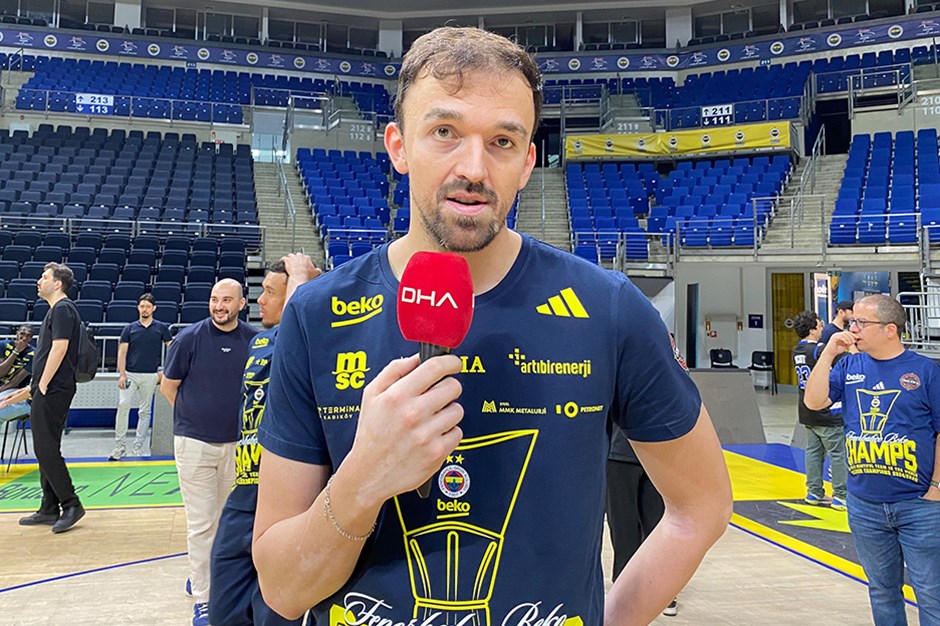 Sertaç Şanlı'dan EuroLeague şampiyonluğu yorumu: "İyi ki bu takımdayım"