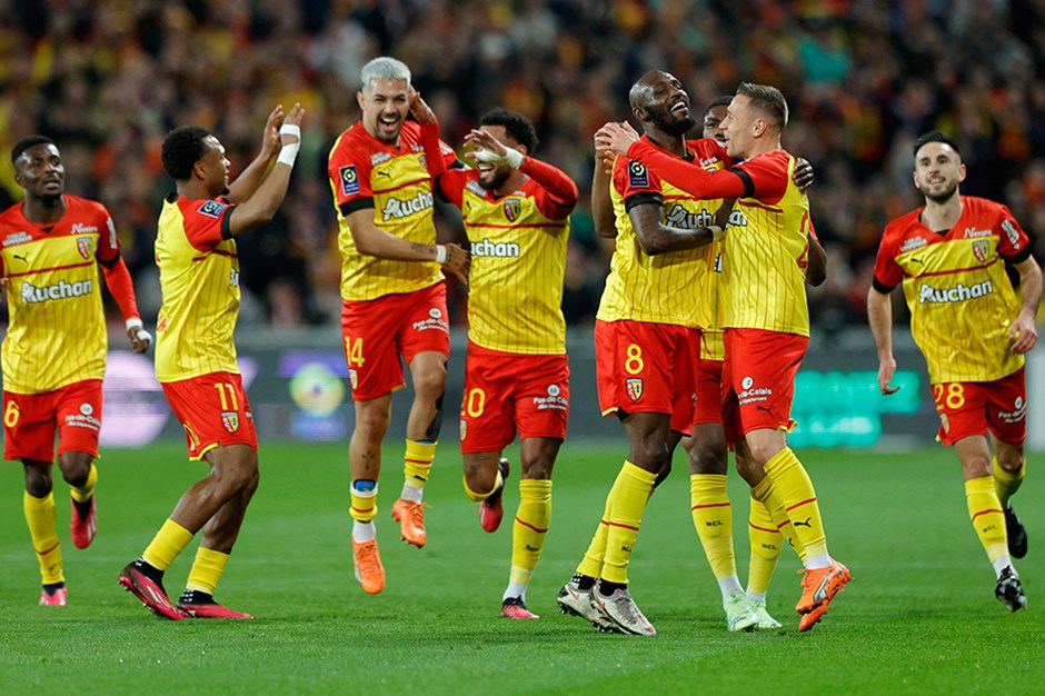 Ligue 1 | Lens, PSG'nin ensesinde