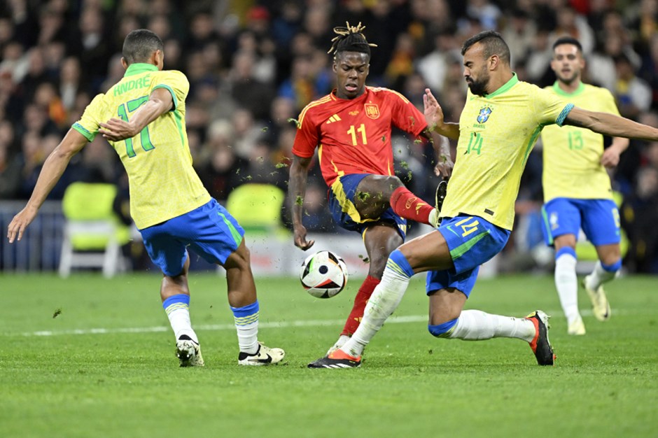 İspanya-Brezilya maçında gol düellosu