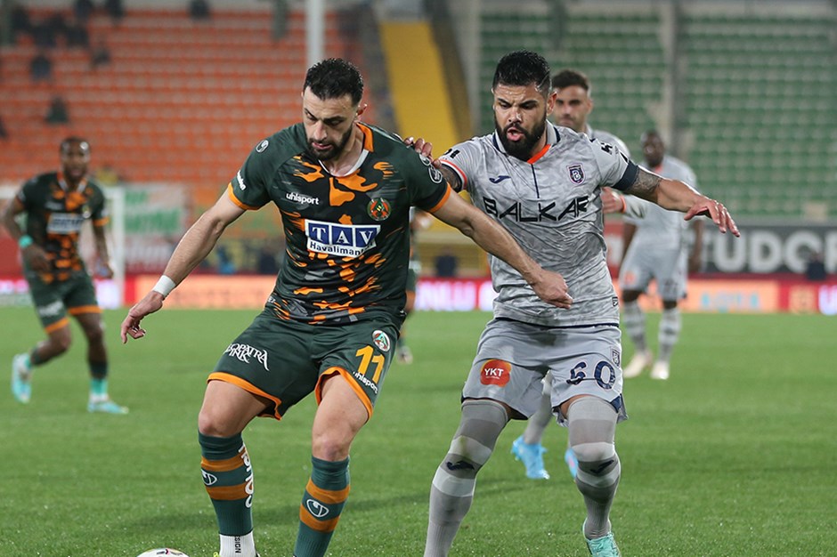 Alanyaspor'un kötü serisi Ersun Yanal'ın ilk maçında sona erdi
